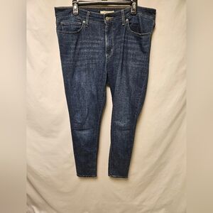 Women's Levi's size 33 style 711 Skinny